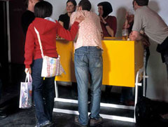 bobbar_in_bar